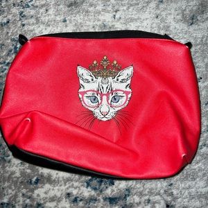 Stella and Max cat in a crown  makeup bag